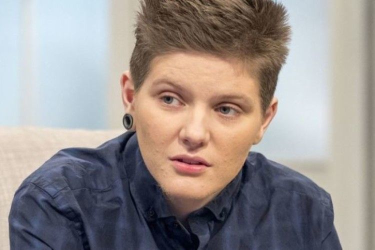 У Британії трансгендер вперше народив дитину