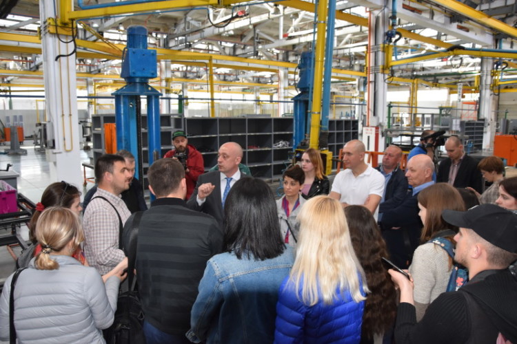 Луцький автозавод завантажений мінімально