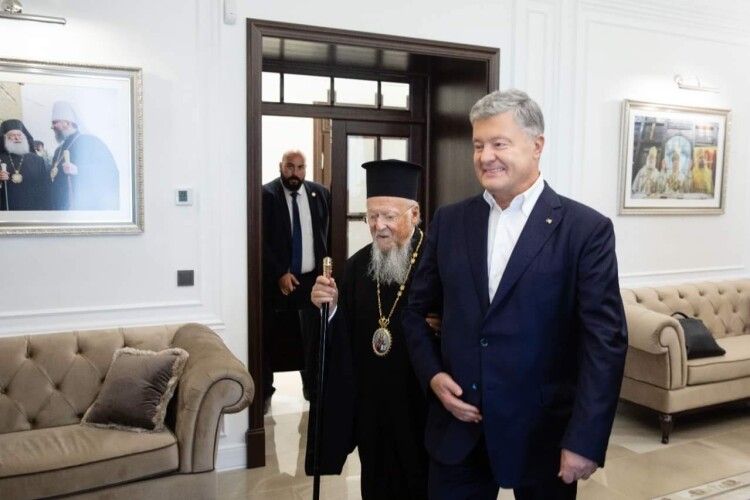 Петро Порошенко: «Його Всесвятість називає війну росії проти України диявольською»