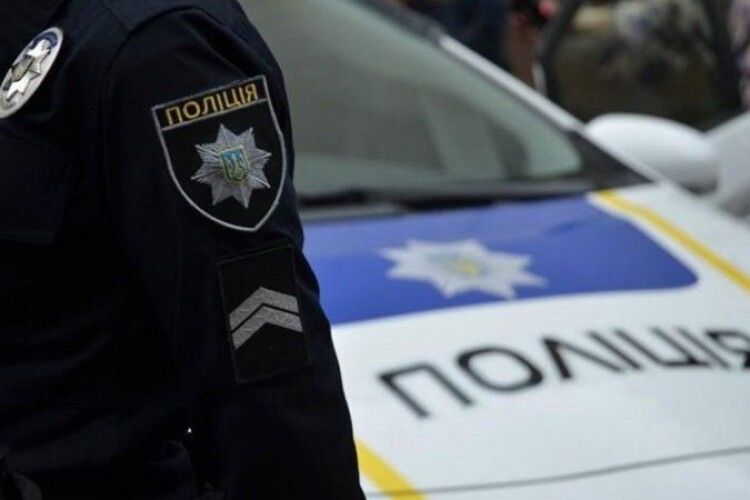 На Волині поліцейські зупинили неповнолітнього водія без прав