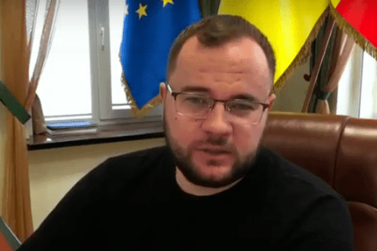 Мер Луцька просить містян допомогти боротися з продажем алкоголю і здавати порушників