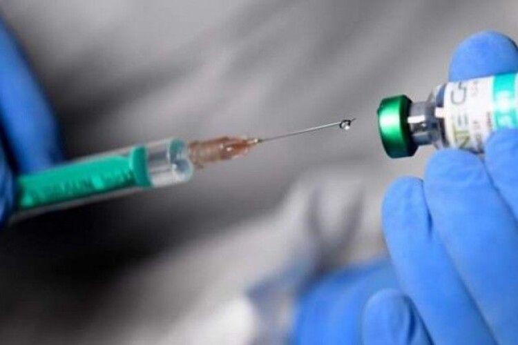 На Волині створили 24 стаціонарні пункти для здійснення вакцинації проти COVID-19