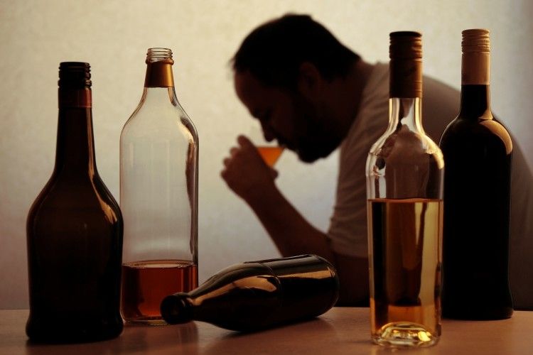 За рівнем споживання алкоголю Україна — шоста у світі