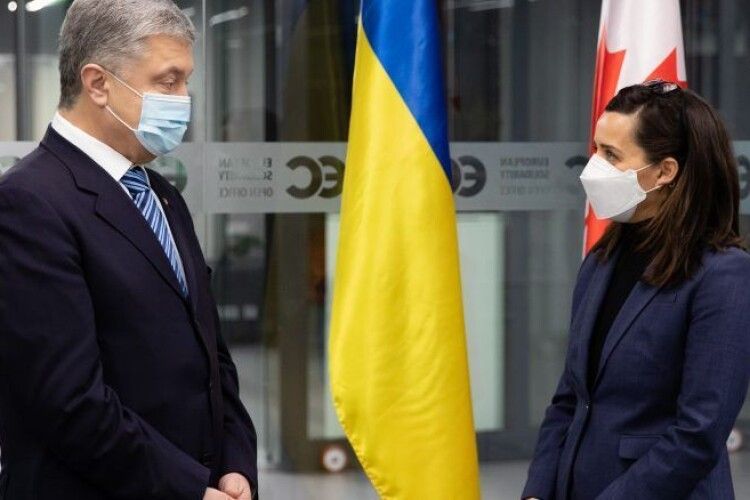 Порошенко з послом Канади обговорили пандемію і боротьбу з корупцією в Україні 