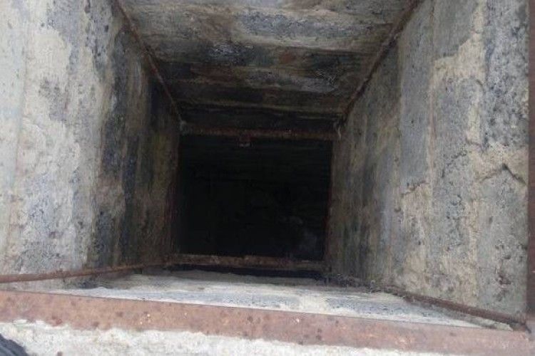 Пенсіонерку, яка зламала ноги в погребі, витягували рятувальники