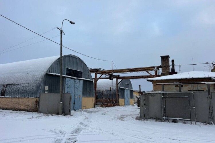 Стартова ціна – 616 тис. грн: на аукціоні продадуть Рівненський авторемонтний завод
