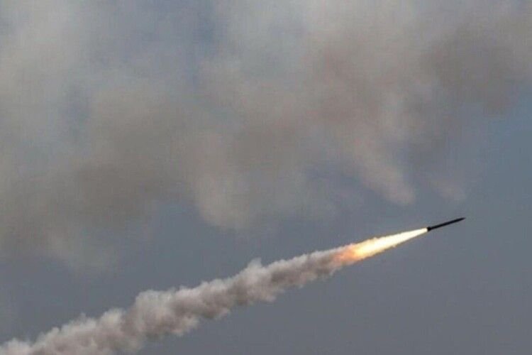 Серед ночі росіяни обстрілювали українські міста