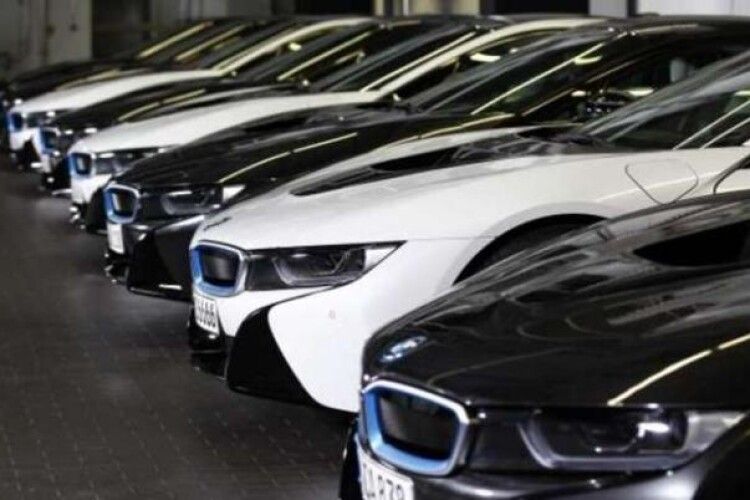 На Рівненщині власники автівок поповнили місцеві бюджети майже на мільйон 