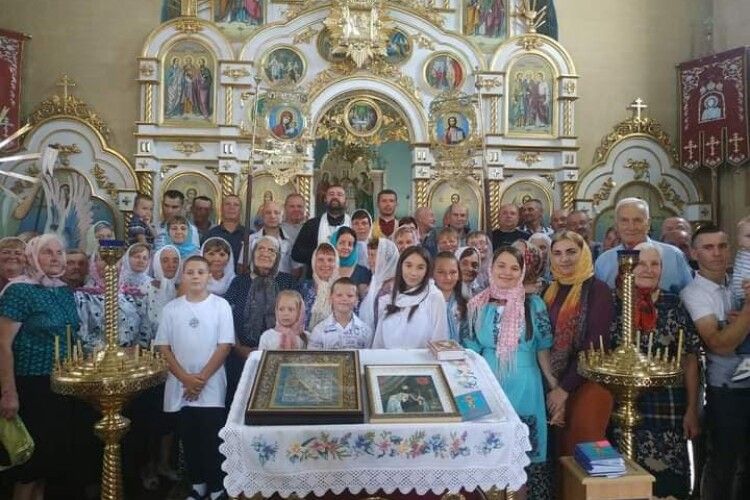 Перша літургія українською мовою: на Волині побільшало на одну громаду Православної церкви України