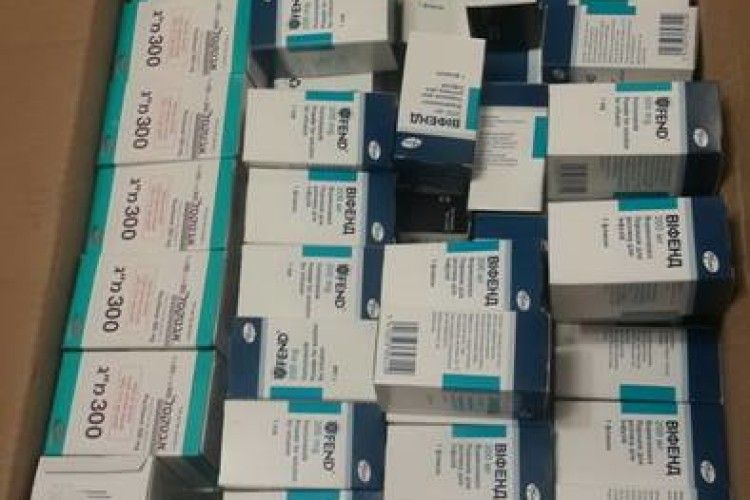 У Києві «накрили» підпільну аптеку, яка приторговувала фальсифікованими ліками