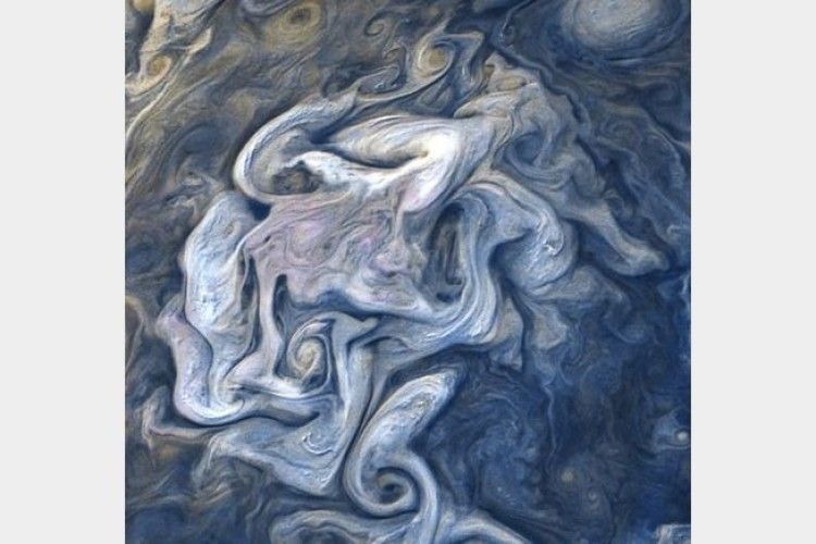 Ось такі хмари на Юпітері: захоплює подих