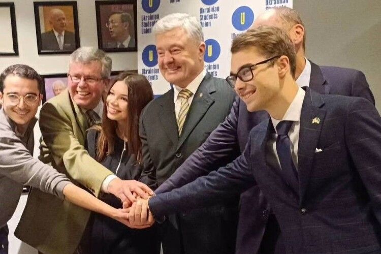 Порошенко в Лондонській школі економіки: найкоротший шлях закінчення війни – підтримка перемоги України