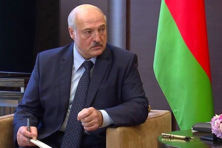 Лукашенко приплів генетику до свого бачення входження у війну Білорусі