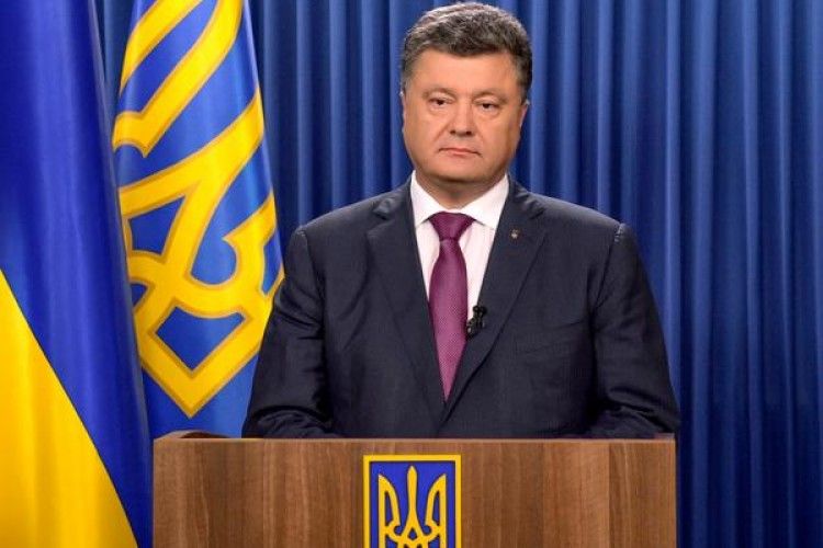 Що то значить президент-бізнесмен: Порошенко заявив про готовність селити уболівальників фіналу Ліги чемпіонів у себе вдома