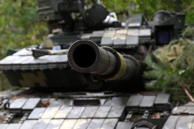 Українські військові приземлили вертоліт і майже десяток безпілотників окупантів