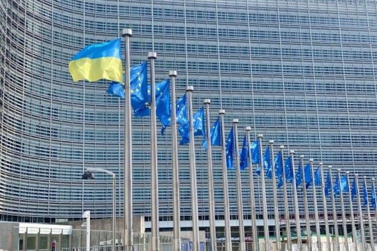 Україна має намір заповнити другу частину опитувальника ЄС до початку травня