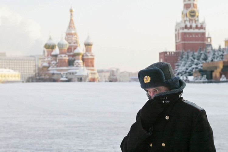 Москву засипало снігом