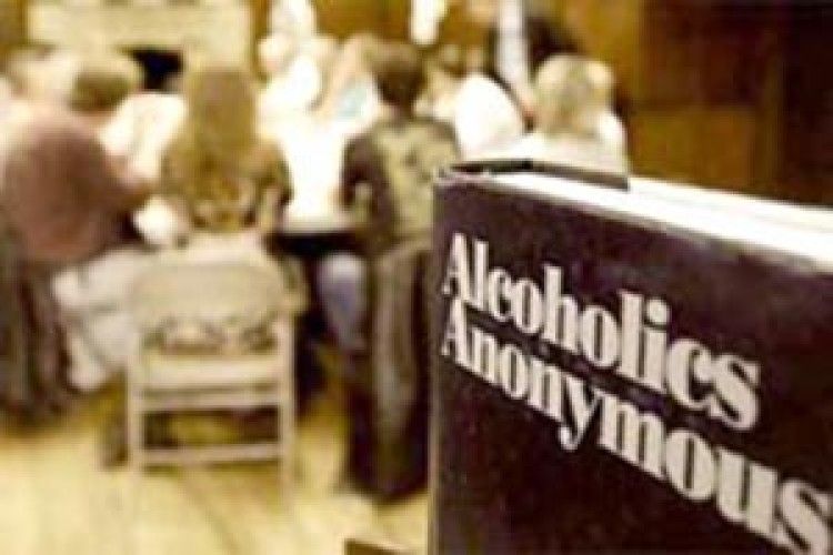 «КАЖУ, ЩО Я — АЛКОГОЛІК, А НІХТО НЕ ВІРИТЬ…»