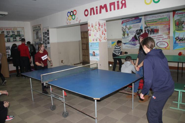 Юні лучани, діставайте ракетки!