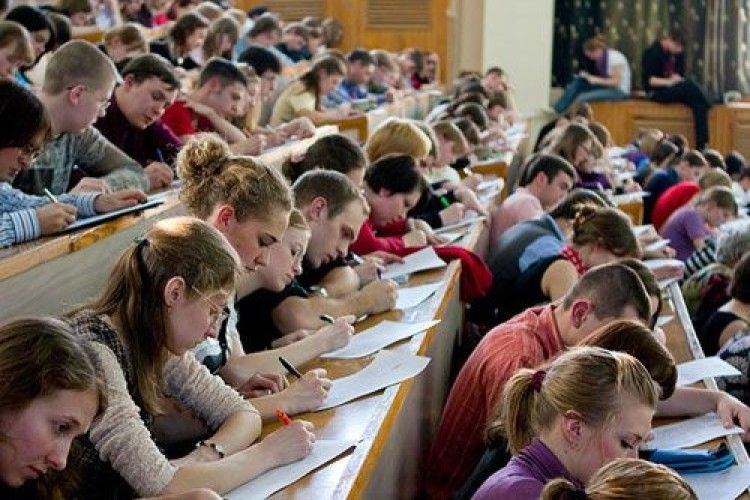 В Одеських університетах продовжили канікули до весни 