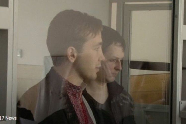 Двом журналістам дали по дев'ять років тюрми за державну зраду 