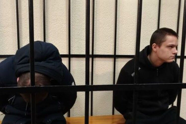 У Білорусі двох братів засудили до смертної кари за вбивство вчительки