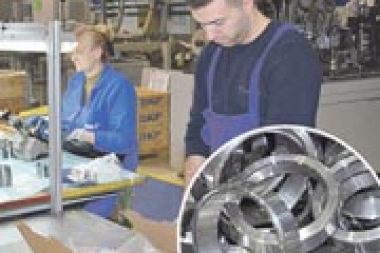 «ФОЛЬКСВАГЕНИ» — З ЛУЦЬКИМИ ПІДШИПНИКАМИ