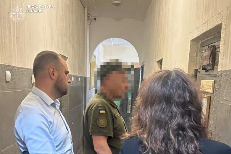 Очільник Волинської прокуратури проінспектував умови в Луцькому слідчому ізоляторі