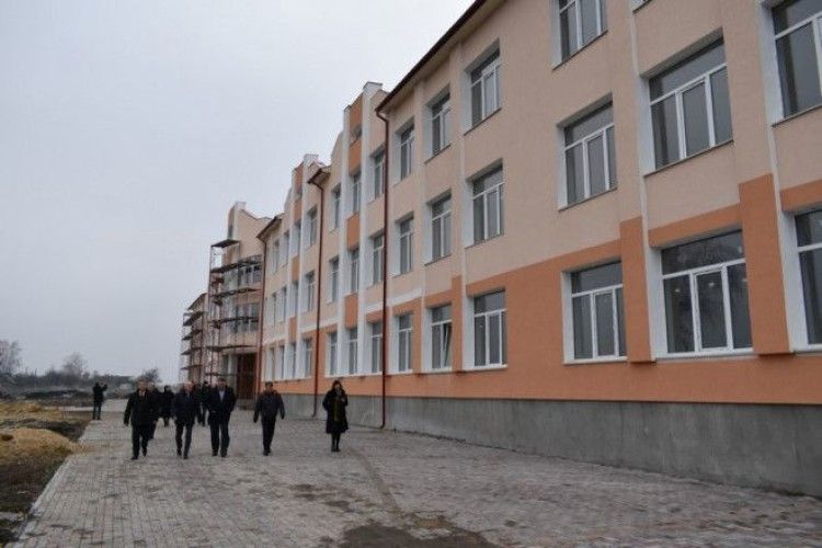Школа в селі Любохини готова на 75%