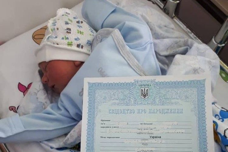 На Волині цього року видали 484 свідоцтва про народження дитини безпосередньо в пологових будинках