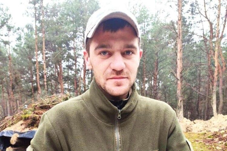 Вітати з ювілеєм молодого Героя з Волині рідні будуть на кладовищі...