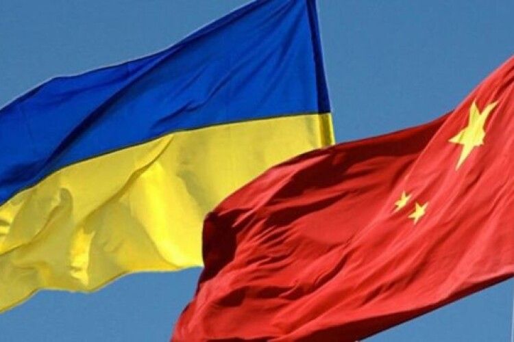 Після заяв путіна Китай запевнив у незмінності своєї позиції щодо суверенітету України