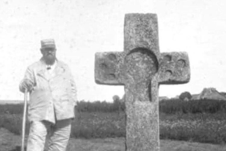 Де на Волині знаходиться найстаріший Хрест України