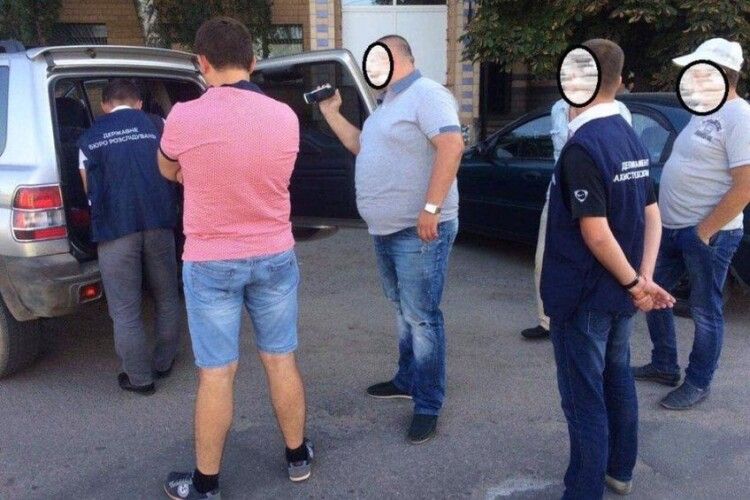 На Кіровоградщині прокурор попався на хабарі