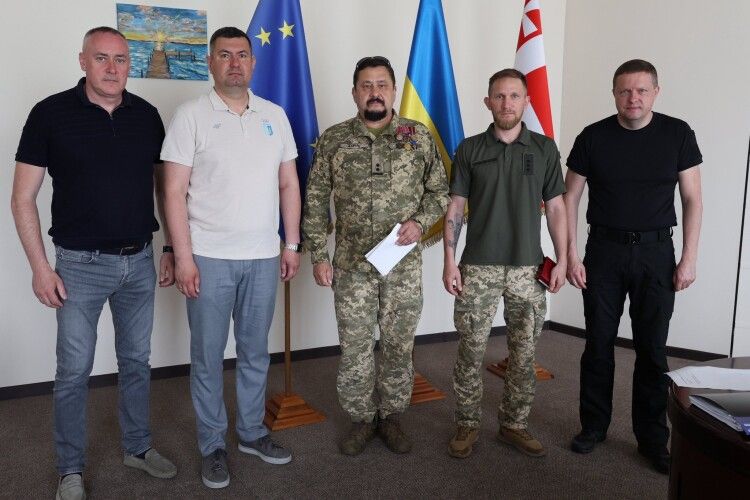 Військовослужбовці з Волині отримали високі державні відзнаки