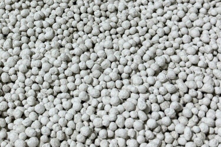 Гранульований вапняк оптом: реальні умови співпраці з виробником меліорантів