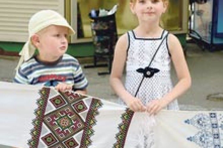 ВИШИТИЙ РУШНИК ЗАВДОВЖКИ 630 МЕТРІВ