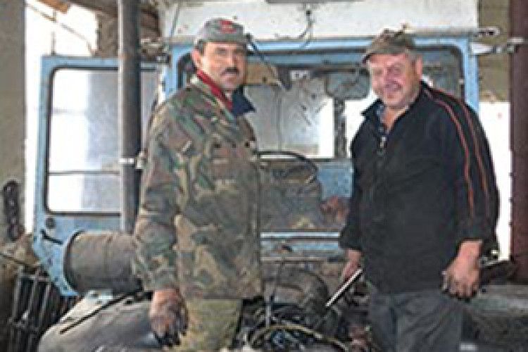 ВОНИ НАС ДУРЯТЬ, А МИ УСІМ НА ЗЛО ТРУДИМОСЯ!