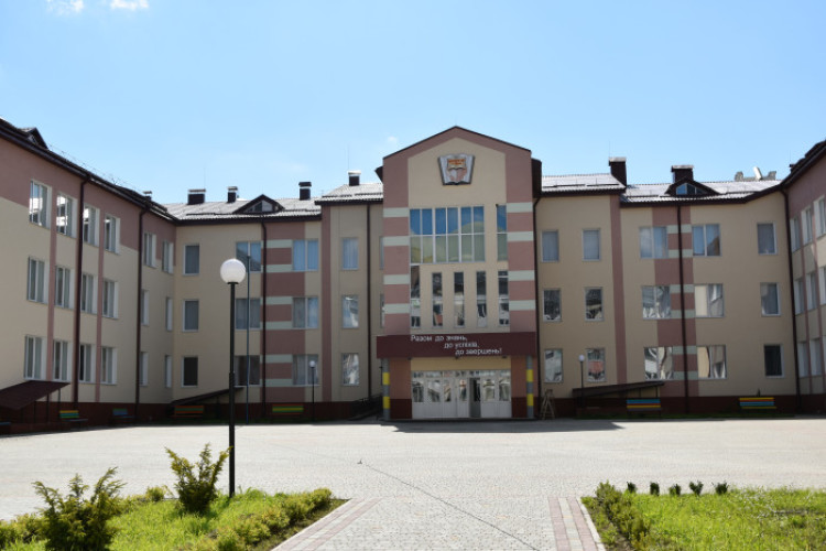 1 вересня 2018 року відкриє свої двері для учнів новозбудована школа № 27 (Фото)