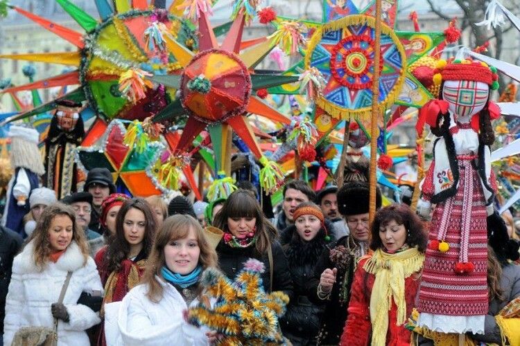 Сьогодні у колишньому райцентрі на Волині гучно лунатимуть колядки