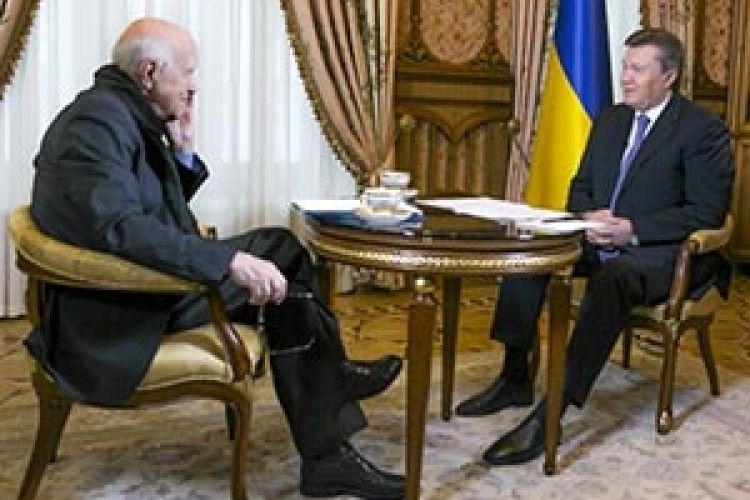 ВІКТОР ЯНУКОВИЧ: «Я ХОЧУ ЗБЕРЕГТИ ДЕРЖАВУ»*
