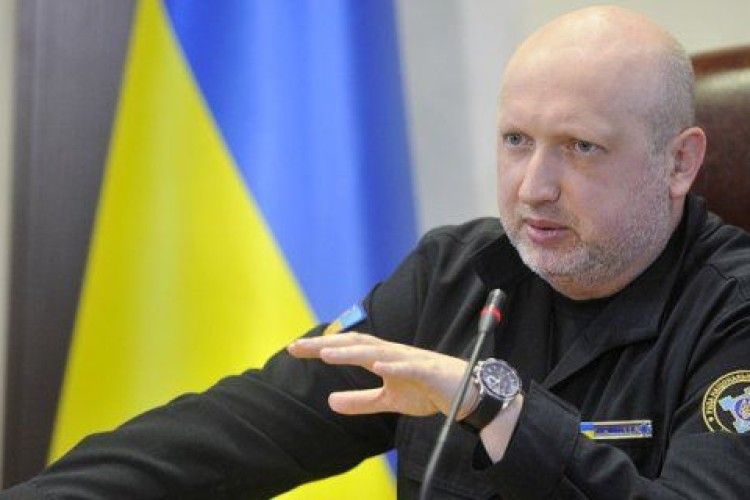 Турчинов прирівняв пропозицію Путіна з лекцією… для колорадських жуків про збереження врожаю