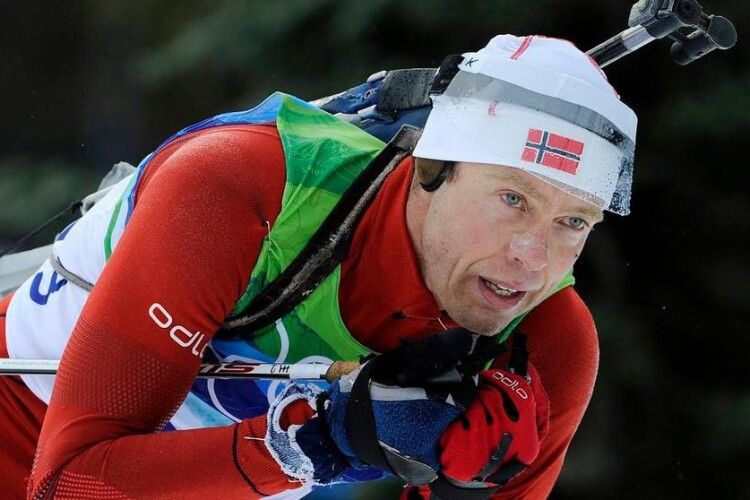 Помер норвезький біатлоніст, триразовий олімпійський чемпіон і п'ятиразовий чемпіон світу Хальвард Ханевольд