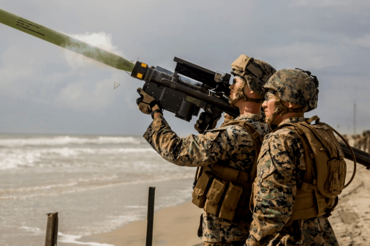 Країни G7 домовилися продовжити постачати Україні зброю