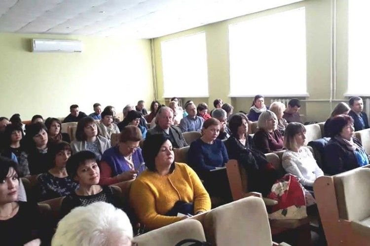 Служба зайнятості допомагатиме з кадрами для медичних закладів краю