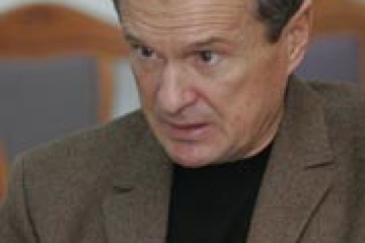 Юрій КОСТЕНКО:  `УКРАЇНЦІ БЕЗПРАВНІ ТА НЕЗАМОЖНІ, БО ПАРЛАМЕНТСЬКІ КЛАНИ БЛОКУЮТЬ НАРОДОВЛАДДЯ, ГАРАНТОВАНЕ КОНСТИТУЦІЄЮ`