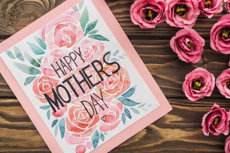 9 травня в Україні святкують День матері. Що відомо про це свято 