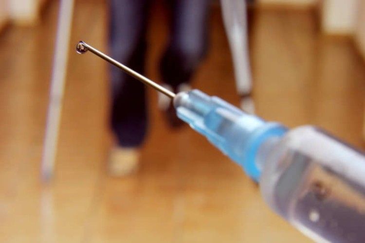 Закарпаття отримає від Угорщини 8000 вакцин від кору