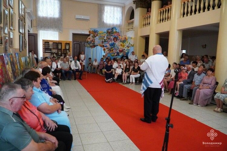 У Володимирі урочисто відзначили пари, які прожили разом 50 і більше років