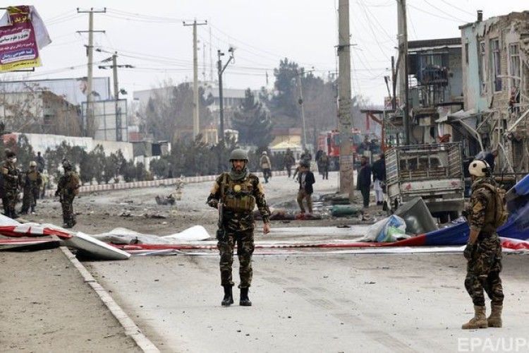 В Афнаністані таліби напали на пости армії та поліції – 17 загиблих